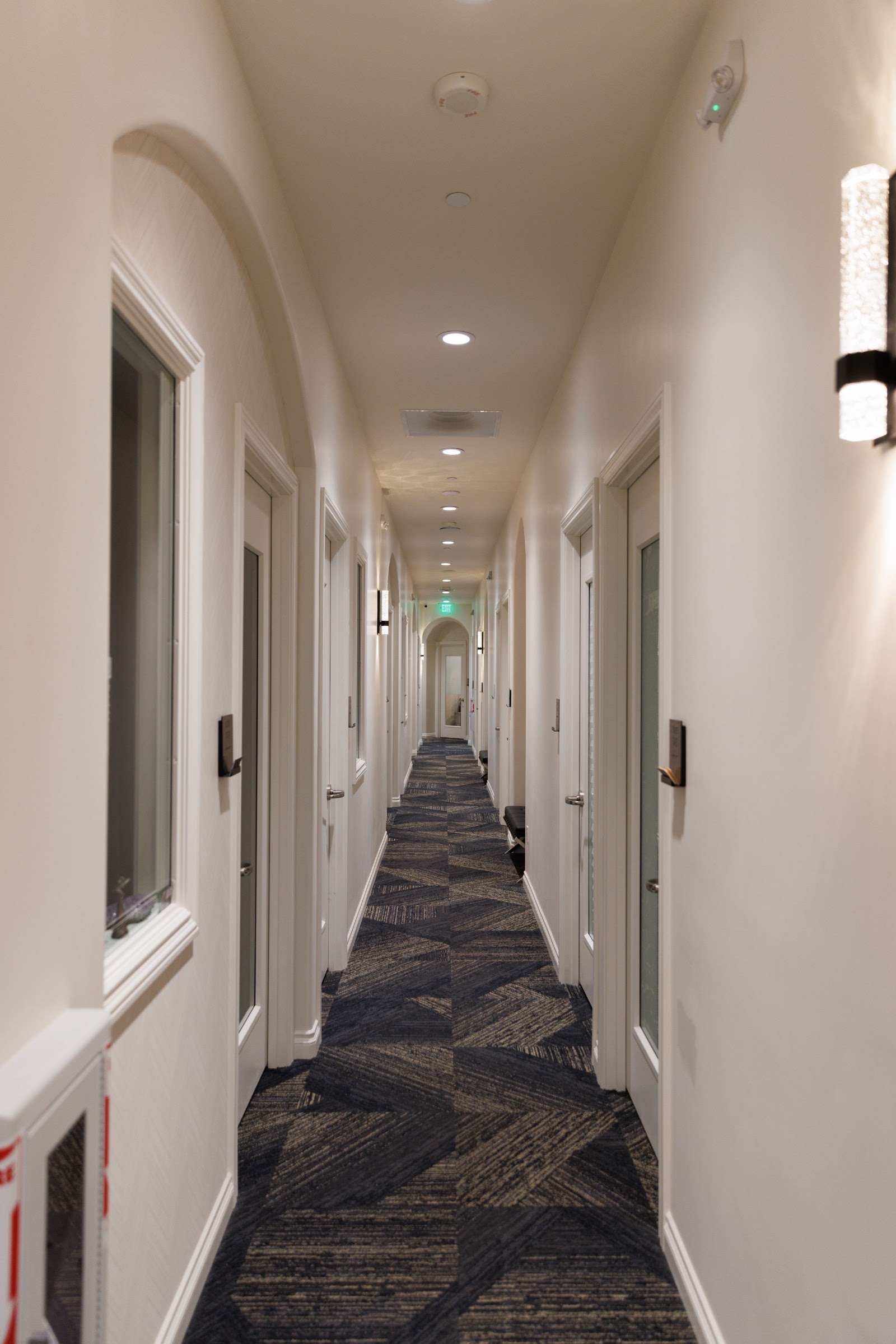 Phenix Salon Suites - Parker nail photo 3